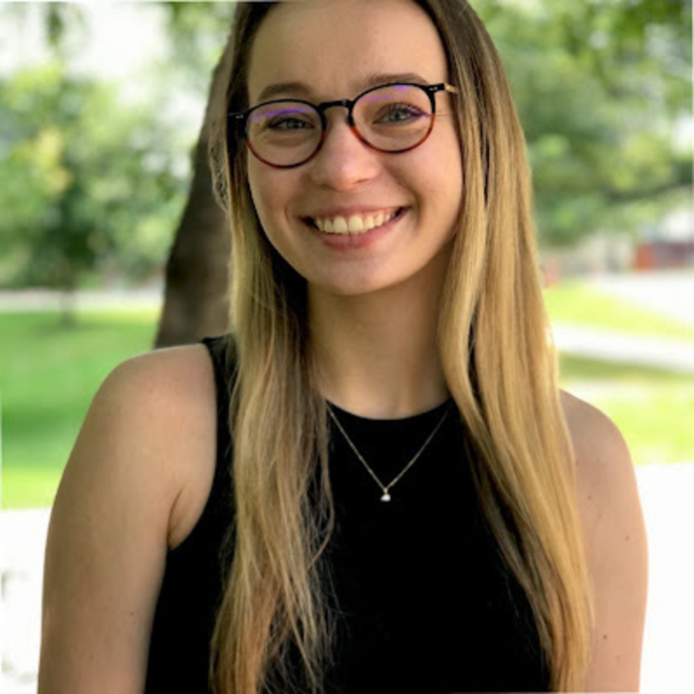 Meet your Posher, Oksana